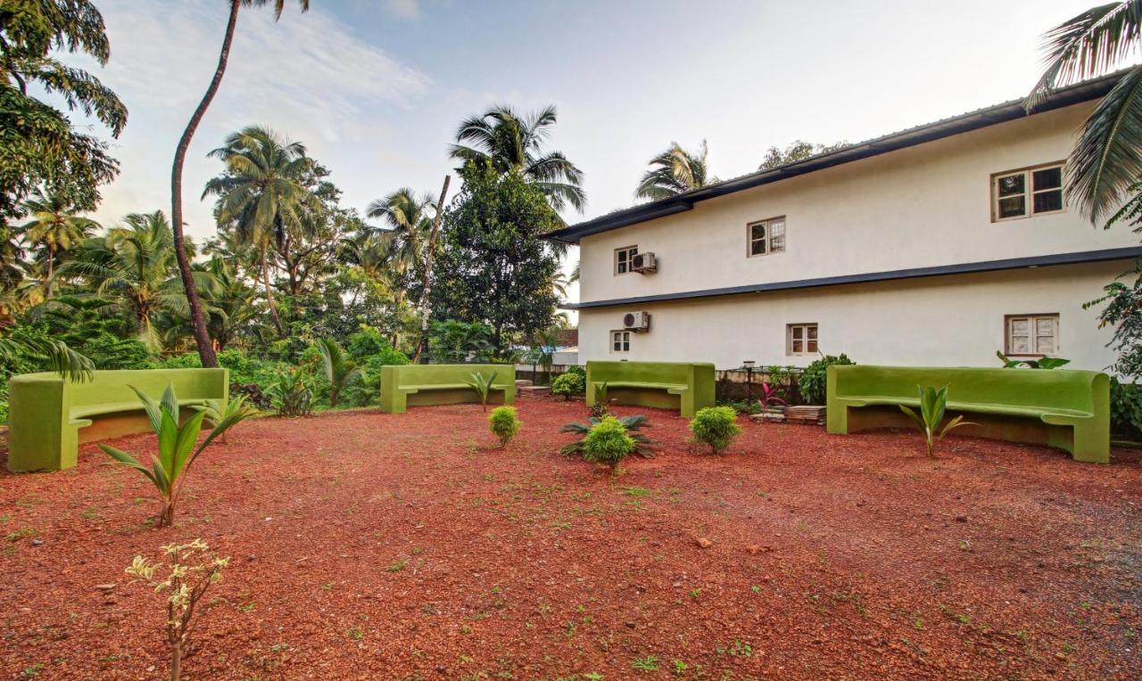 Treebo Majestic Palms, 2 Km From Colva Beach Benaulim Exterior foto
